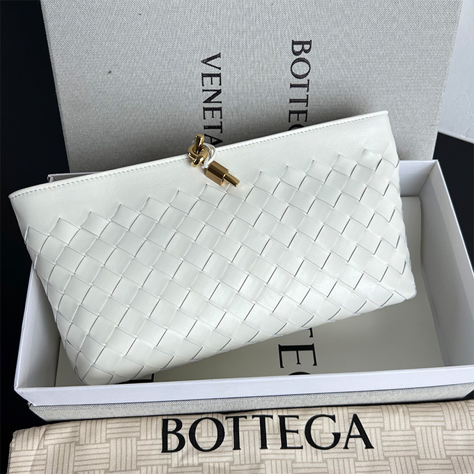 bottega veneta andiamo intrecciato woven clutch bag #876344